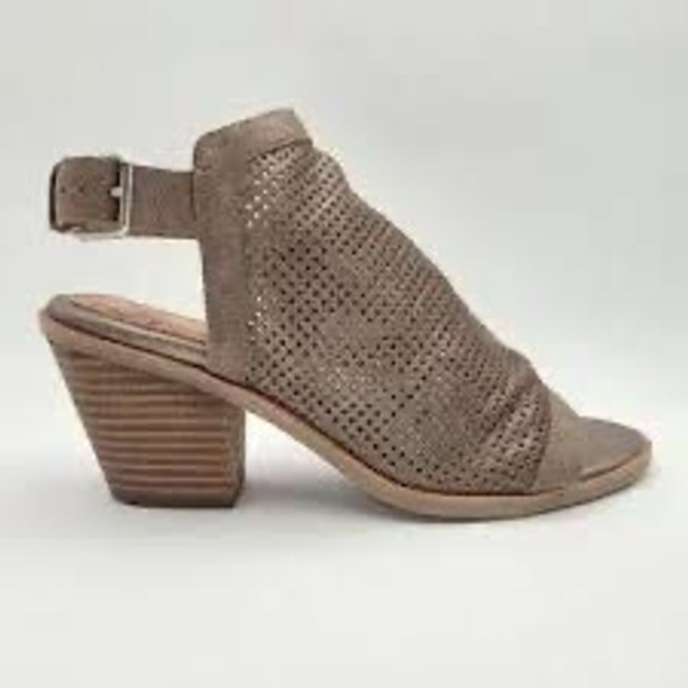 Sofft Womens Metallic Taupe Perforated Leather Block Heel Sandals SF0013090 9.5M
